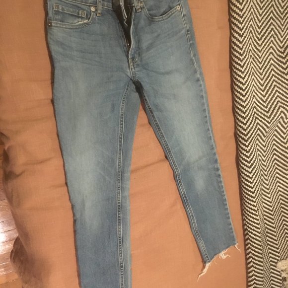 EVERLANE | 25 CHEEKY HIGH RISE DENIM JEANS - Picture 10 of 11